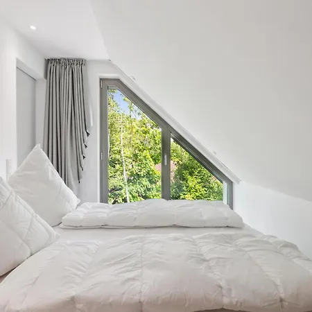 2 Bedroom Cozy In Tossens * Stick